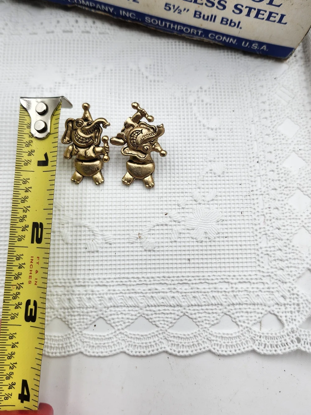 Vintage Gold Tone Elephant Clown Pierced Earrings Moving Heads  Dangle